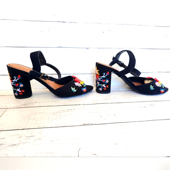 Rampage Black Colorful Beaded Embroidered Chunky Block Heels Western Boho - Picture 8 of 16